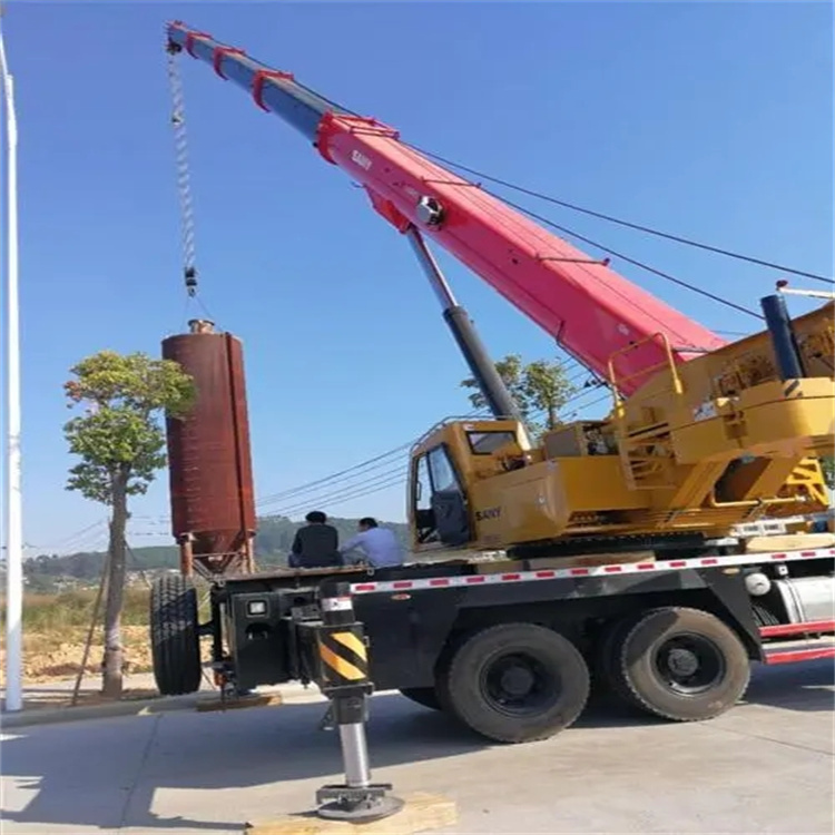 长沙专业吊车租赁多少钱