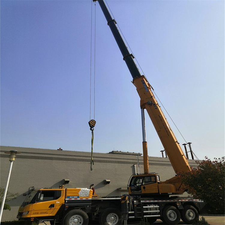 长沙大型折臂吊车租赁费用解析及选型注意事项，一文解答常见疑问